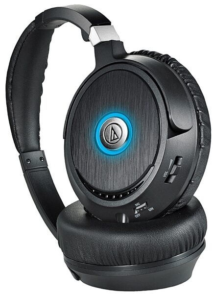 Audio-Technica ATHANC70 Noise-Cancelling Headphones, Angle