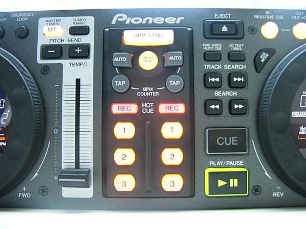 Pioneer CMX3000 Dual Rackmount CD Player, Center