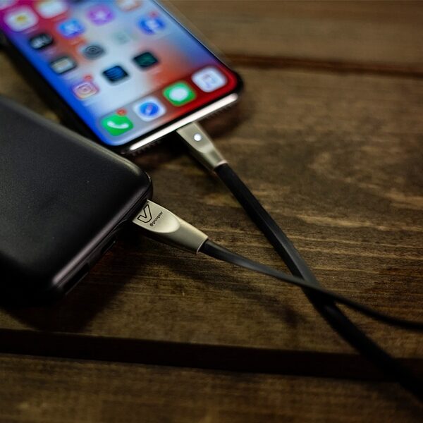 Gruv Gear OKTANE Cable Lightning to USB-A, Black, 6 inch, In Use