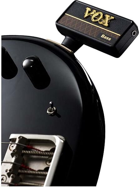 Vox amPlug Bass Headphone Amplifier, In Use