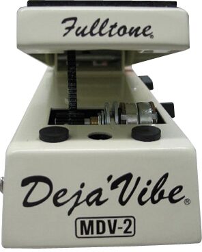 Fulltone MDV2 Mini Deja Vibe 2 Chorus/Vibrato Pedal, Front