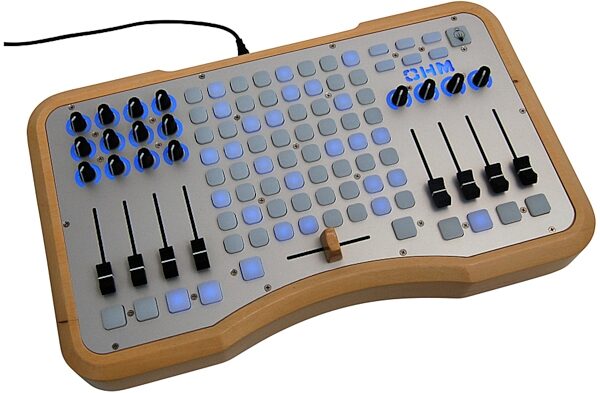 Livid Instruments Ohm64 USB/MIDI Control Surface, Angle