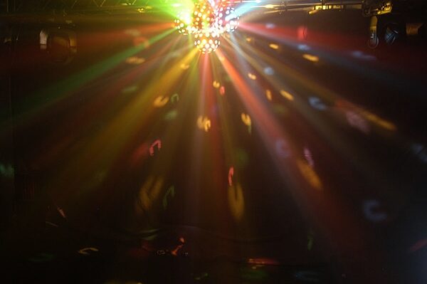 Chauvet Thunderball Multicolor Rotating Light, Effect