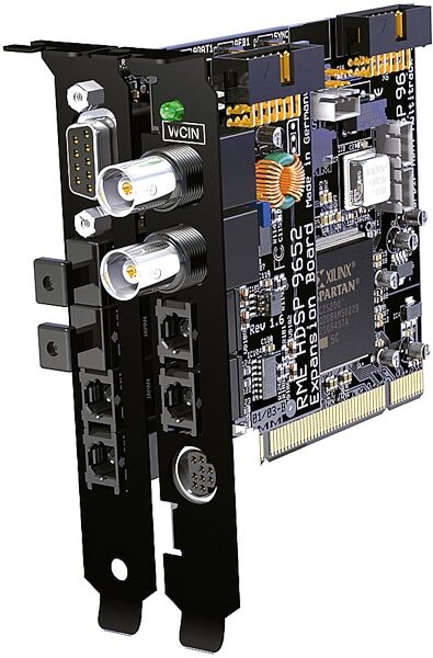 RME HDSP 9652 Hammerfall DSP 24/96K Digital PCI Card, Angle