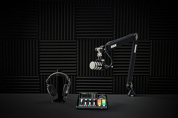 Rode Creator Bundle: One-Person Podcasting Pack, New, Creator Bundle In Use