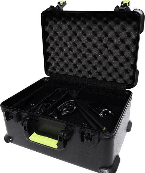Shure x Gator Molded Wireless Handheld Microphone Case, Fits 7 Microphones, SH-MICCASEW07, Open Full with Antennas