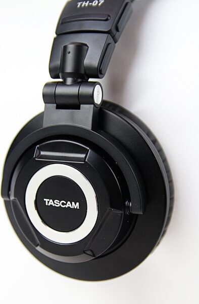 TASCAM TH-07 High-Definition Monitor Headphones, New, Action Position Back